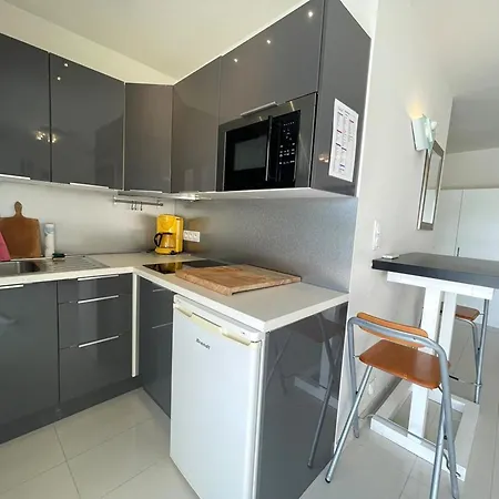 빌라 1 Ch Avec Terrasse Et Clim - Cap D'agde - Fr-1-867-1 *